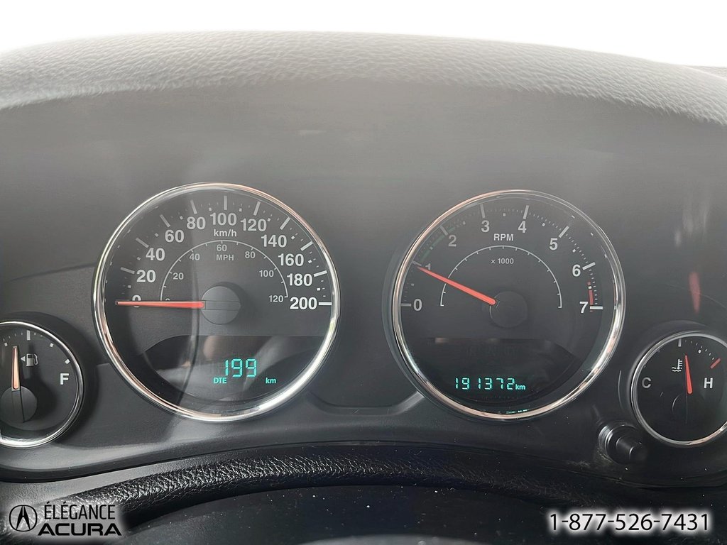 2015 Jeep Wrangler Sport in Granby, Quebec - 18 - w1024h768px