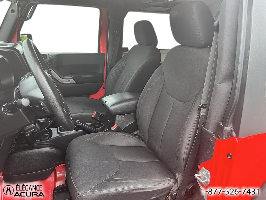 2015 Jeep Wrangler Sport in Granby, Quebec - 12 - w1024h768px