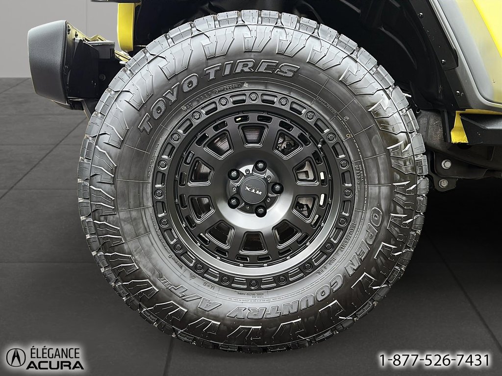 2022 Jeep Wrangler Unlimited Sport Altitude in Granby, Quebec - 10 - w1024h768px