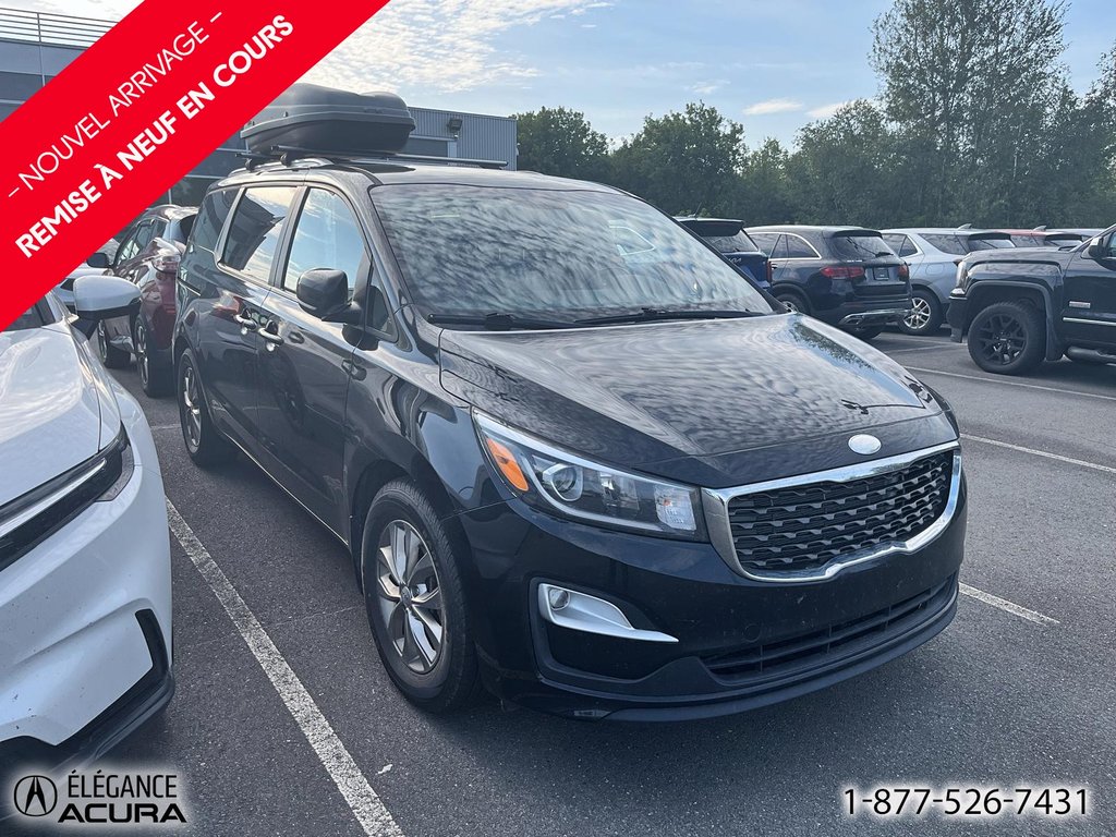 2020 Kia Sedona LX in Granby, Quebec - 2 - w1024h768px