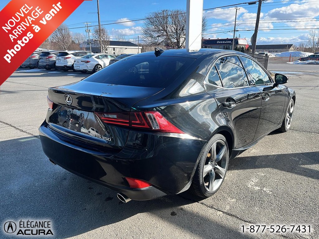 2015 Lexus IS 350 in Granby, Quebec - 3 - w1024h768px