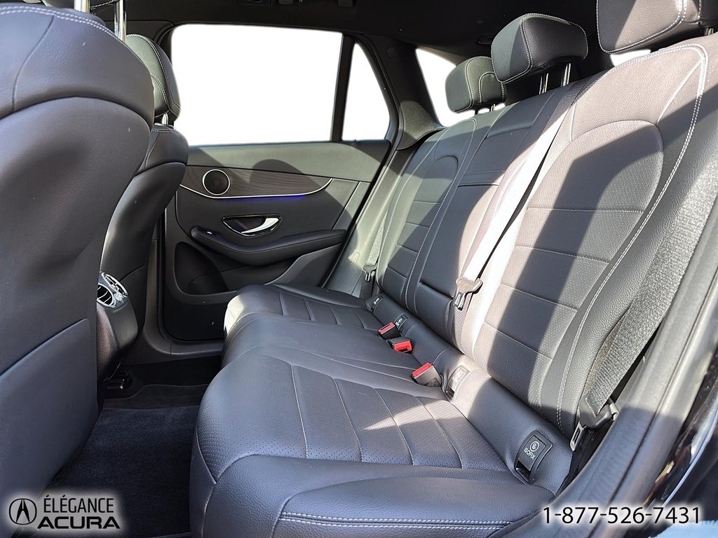 2020 Mercedes-Benz GLC 300 in Granby, Quebec - 12 - w1024h768px