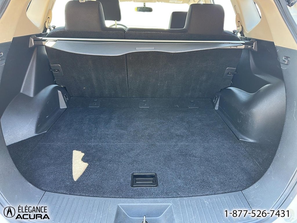 2013 Nissan Rogue S in Granby, Quebec - 9 - w1024h768px