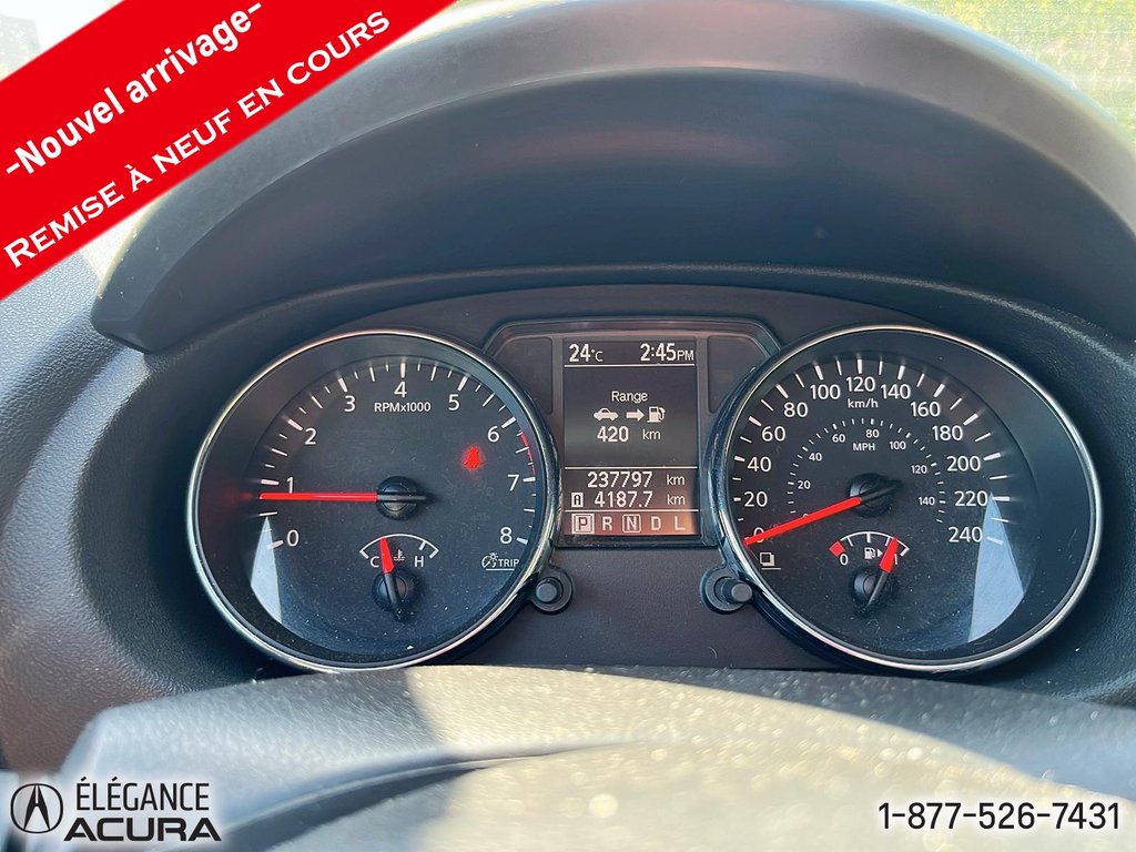 2013 Nissan Rogue S in Granby, Quebec - 8 - w1024h768px