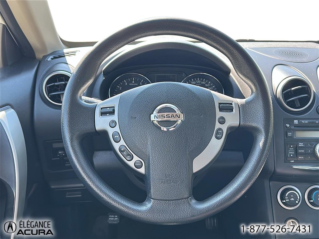 2013 Nissan Rogue S in Granby, Quebec - 15 - w1024h768px