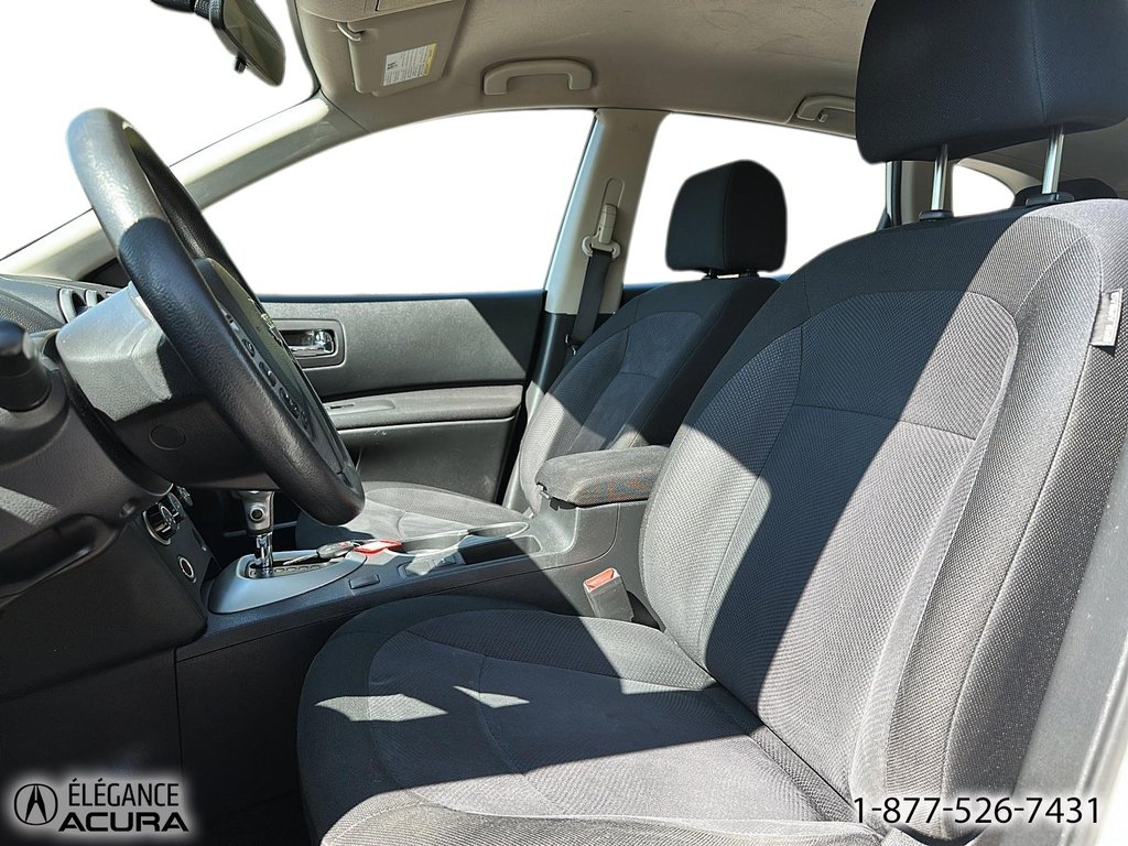 2013 Nissan Rogue S in Granby, Quebec - 11 - w1024h768px