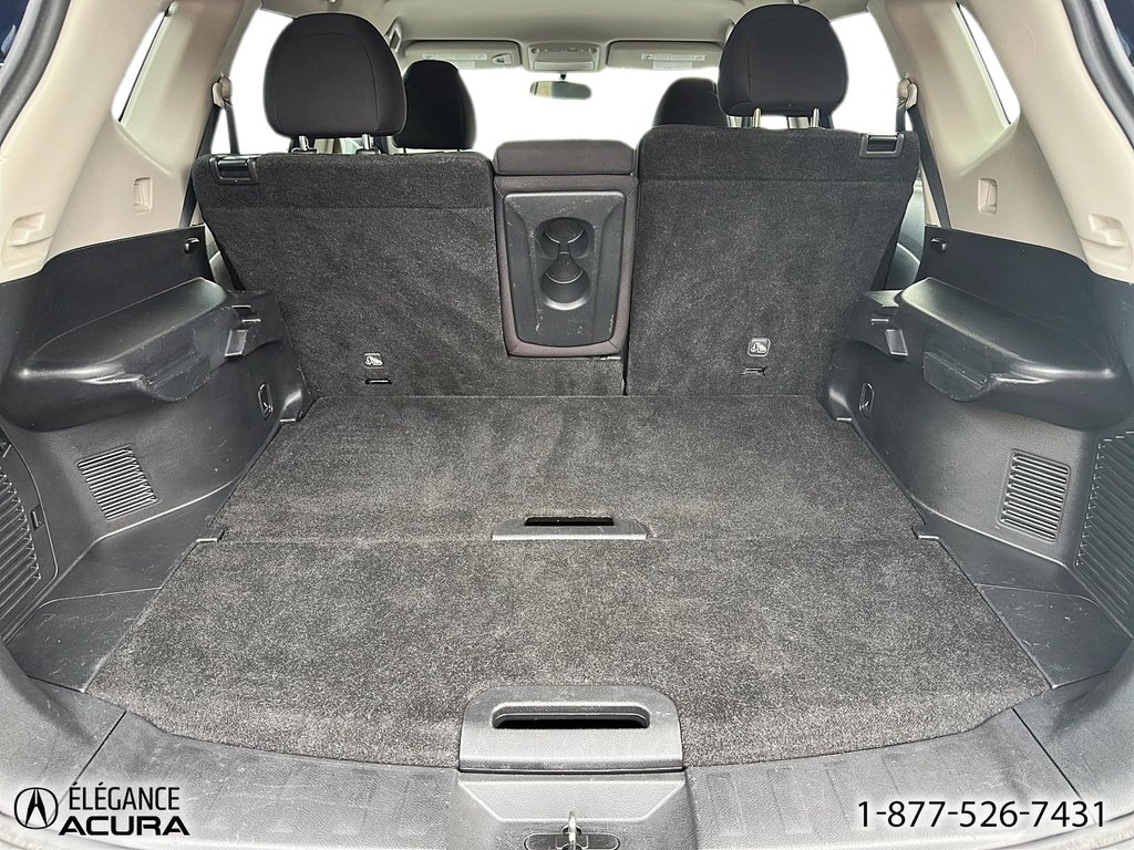 2020 Nissan Rogue in Granby, Quebec - 9 - w1024h768px