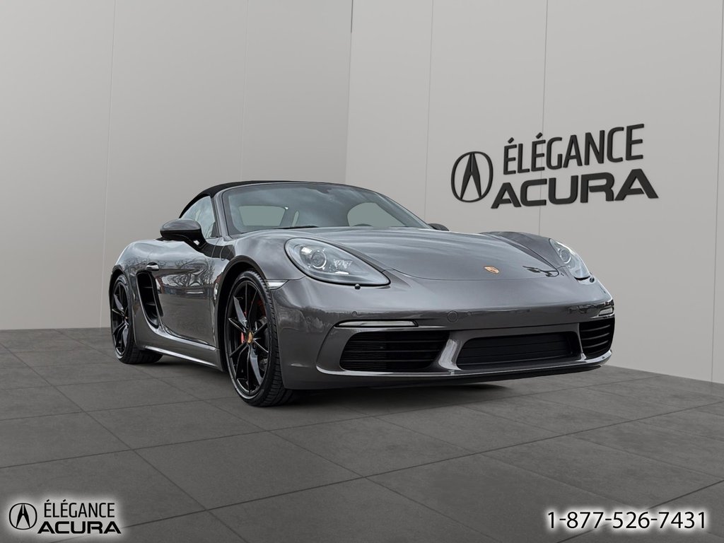 Porsche 718 Boxster S 2017 à Granby, Québec - 4 - w1024h768px