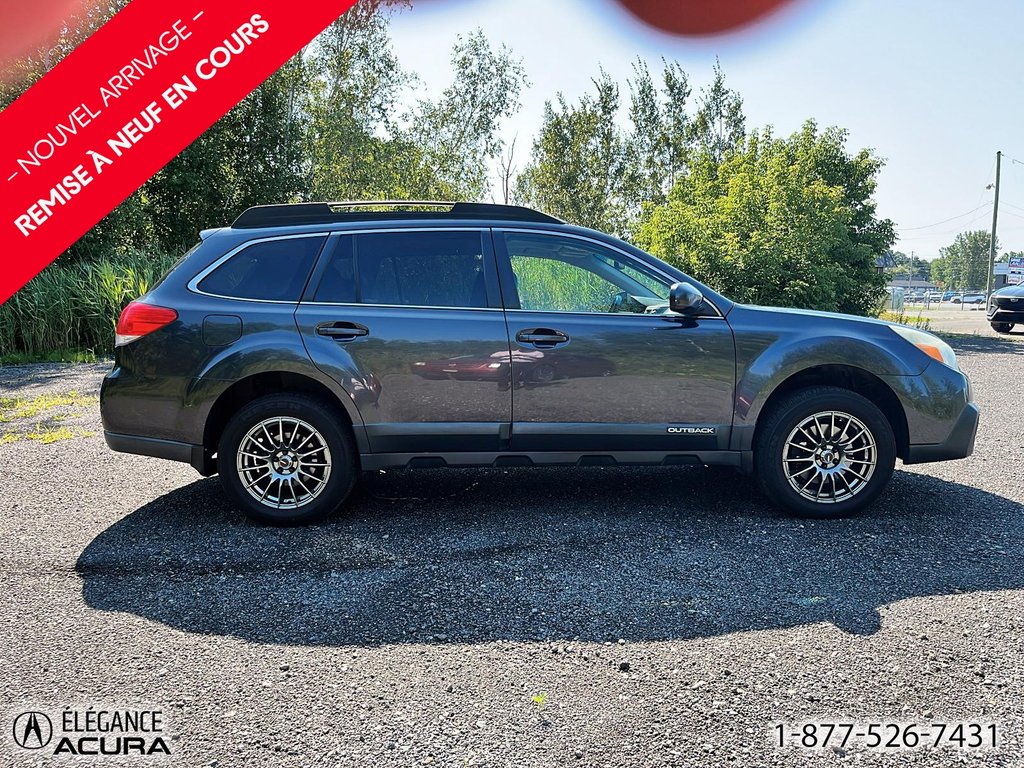 2013 Subaru Outback 3.6R LIMITED in Granby, Quebec - 4 - w1024h768px