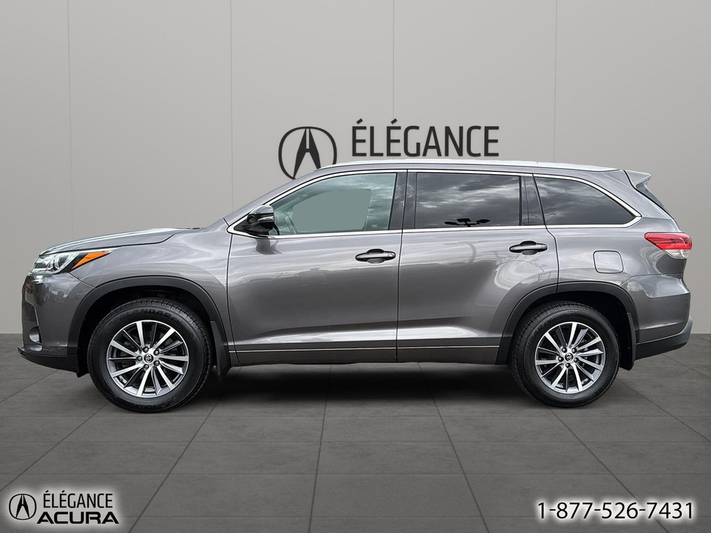 2018 Toyota Highlander XLE in Granby, Quebec - 8 - w1024h768px