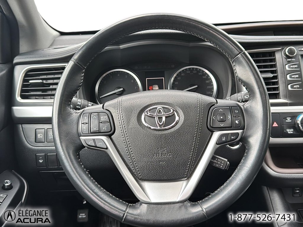 2018 Toyota Highlander XLE in Granby, Quebec - 15 - w1024h768px