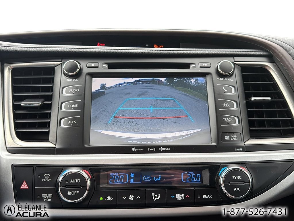 2018 Toyota Highlander XLE in Granby, Quebec - 21 - w1024h768px