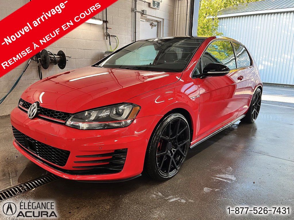 2017 Volkswagen Golf GTI Autobahn in Granby, Quebec - 1 - w1024h768px