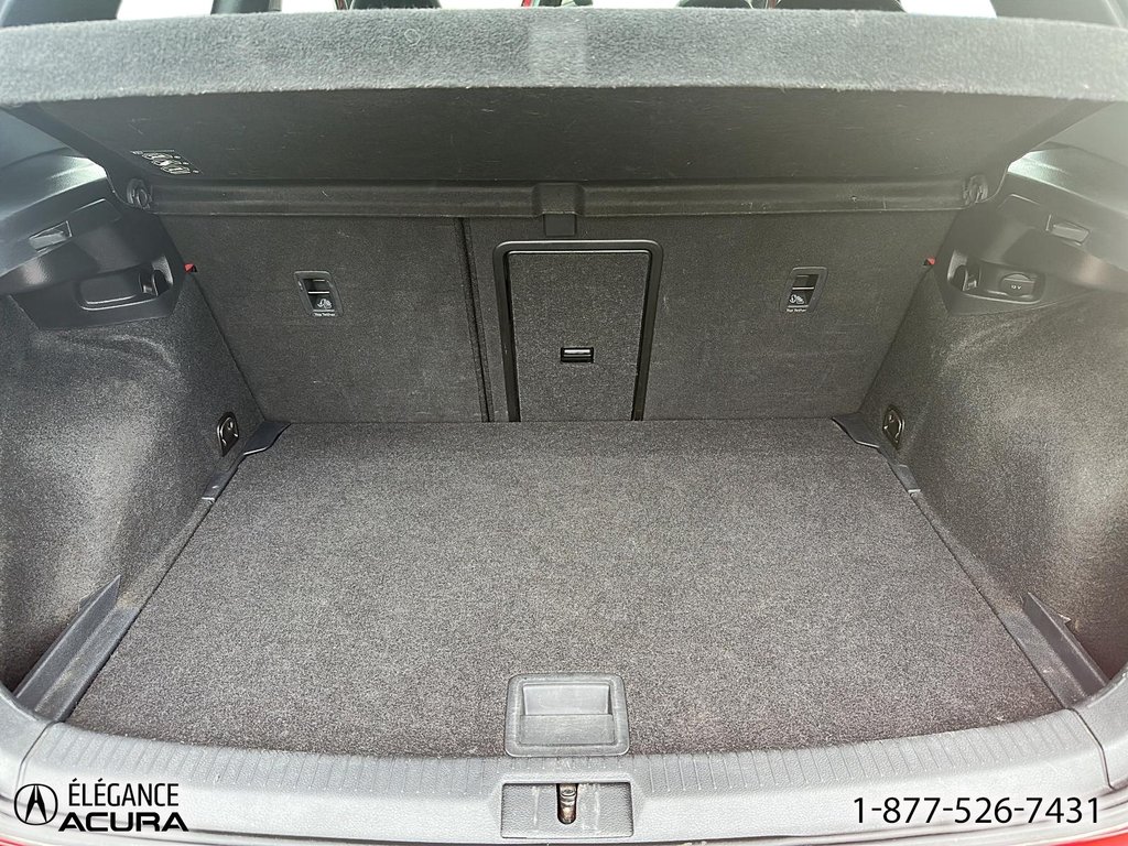 2017 Volkswagen Golf GTI Autobahn in Granby, Quebec - 9 - w1024h768px