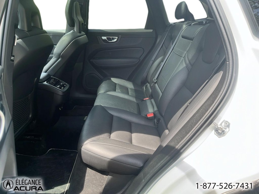 Volvo XC60 Momentum 2018 à Granby, Québec - 12 - w1024h768px