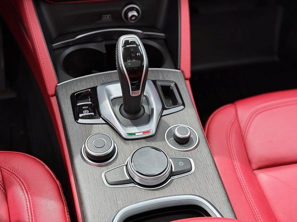 Alfa Romeo Stelvio Sport AWD 2021 à Sherbrooke, Québec - 19 - w1024h768px