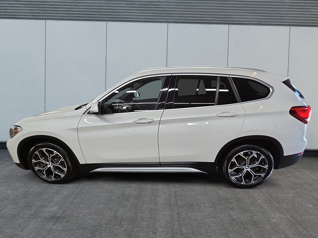 BMW X1 XDRIVE28i // CUIR // TOIT PANORAMIQUE 2020 à Sherbrooke, Québec - 5 - w1024h768px