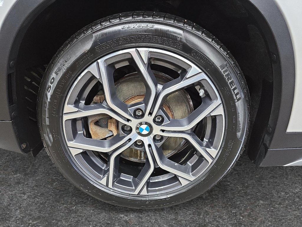BMW X1 XDRIVE28i // CUIR // TOIT PANORAMIQUE 2020 à Sherbrooke, Québec - 7 - w1024h768px
