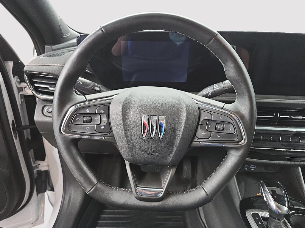 Buick Envista Avenir Cuir - Toit-Ouvrant 2025 à Sherbrooke, Québec - 12 - w1024h768px