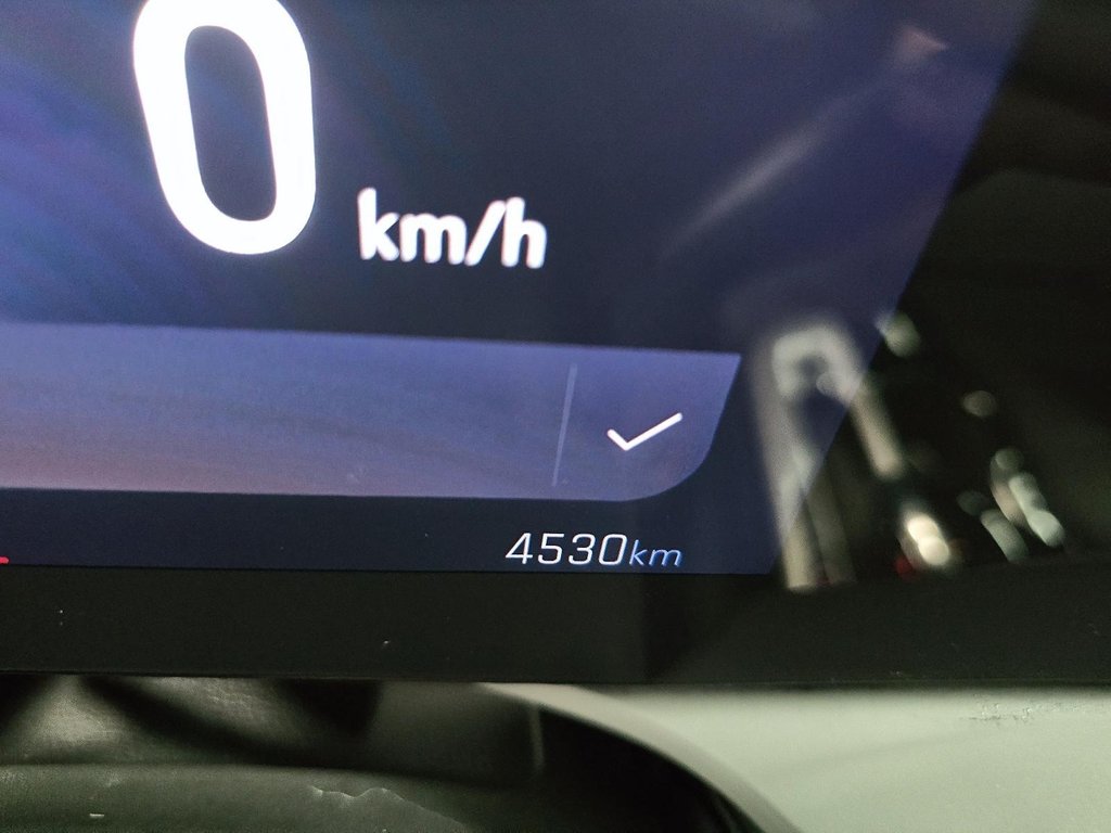 Buick Envista Avenir Cuir - Toit-Ouvrant 2025 à Sherbrooke, Québec - 13 - w1024h768px