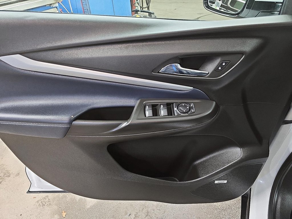 Chevrolet BOLT EUV Premier Cuir - Toit-Panoramique 2023 à Sherbrooke, Québec - 11 - w1024h768px