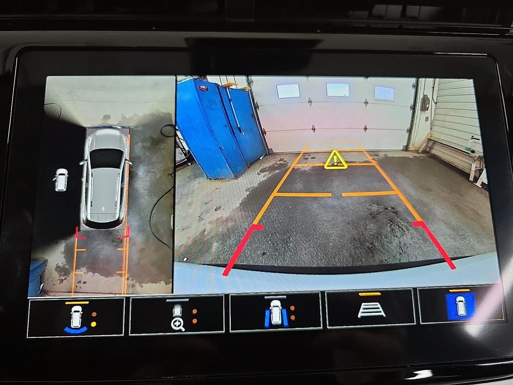 Chevrolet BOLT EUV Premier Cuir - Toit-Panoramique 2023 à Sherbrooke, Québec - 17 - w1024h768px