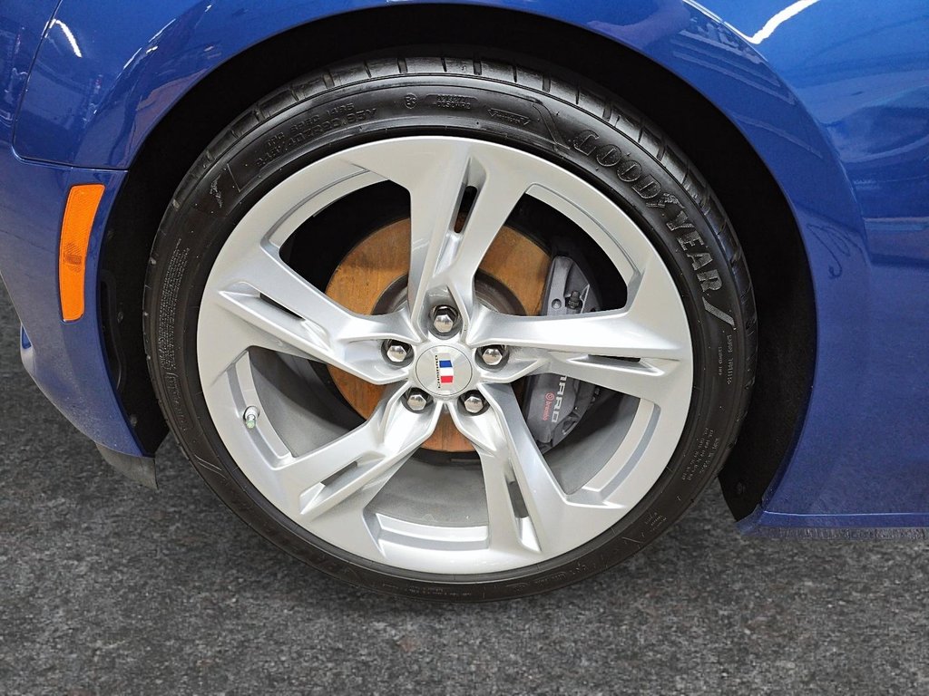 2019 Chevrolet Camaro 1SS // CONVERTIBLE // DÉCAPOTABLE in Sherbrooke, Quebec - 7 - w1024h768px