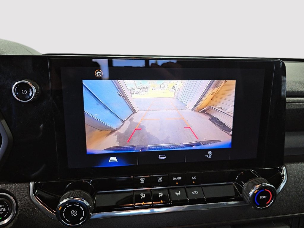 2023 Chevrolet Colorado WT 4WD CrewCab in Sherbrooke, Quebec - 17 - w1024h768px