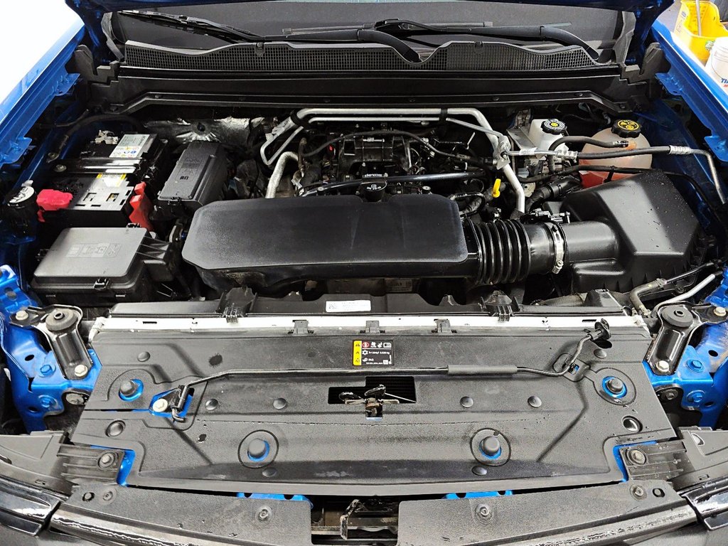 2023 Chevrolet Colorado WT 4WD CrewCab in Sherbrooke, Quebec - 7 - w1024h768px