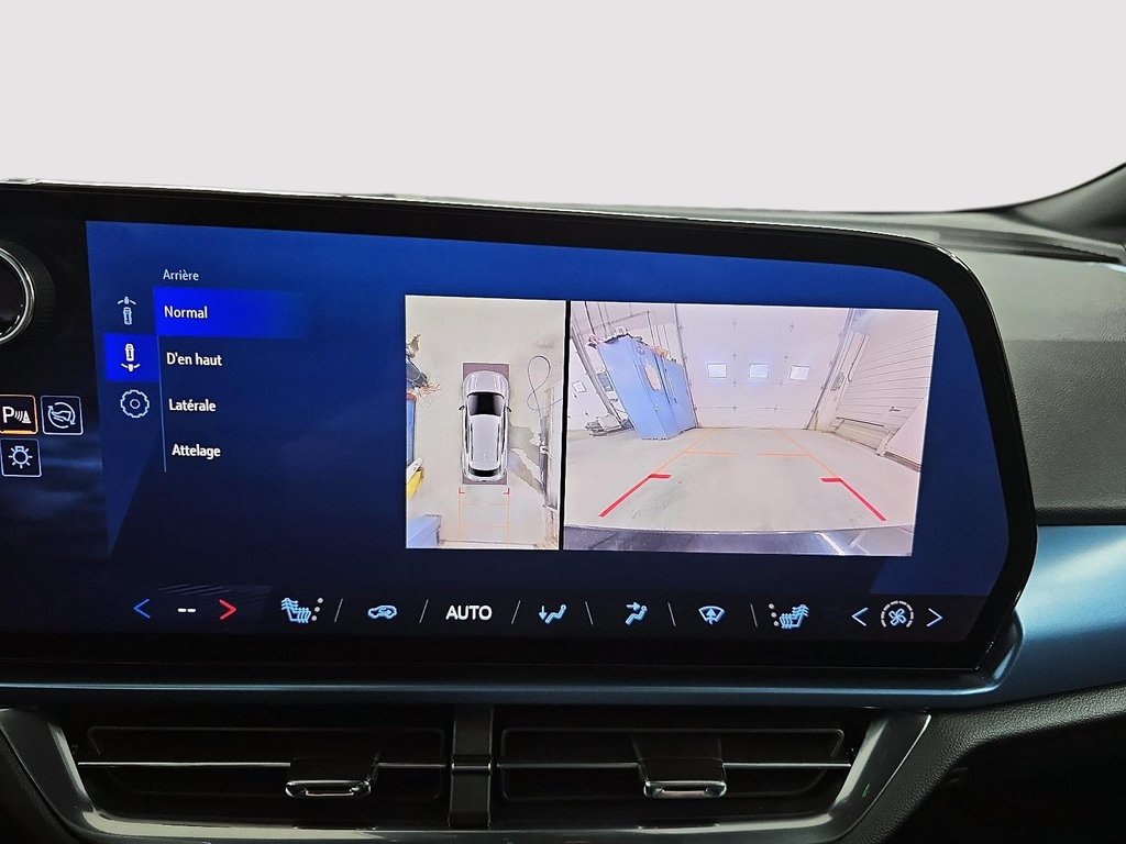 Chevrolet Equinox EV LT2 E-AWD CUIR 2025 à Sherbrooke, Québec - 16 - w1024h768px