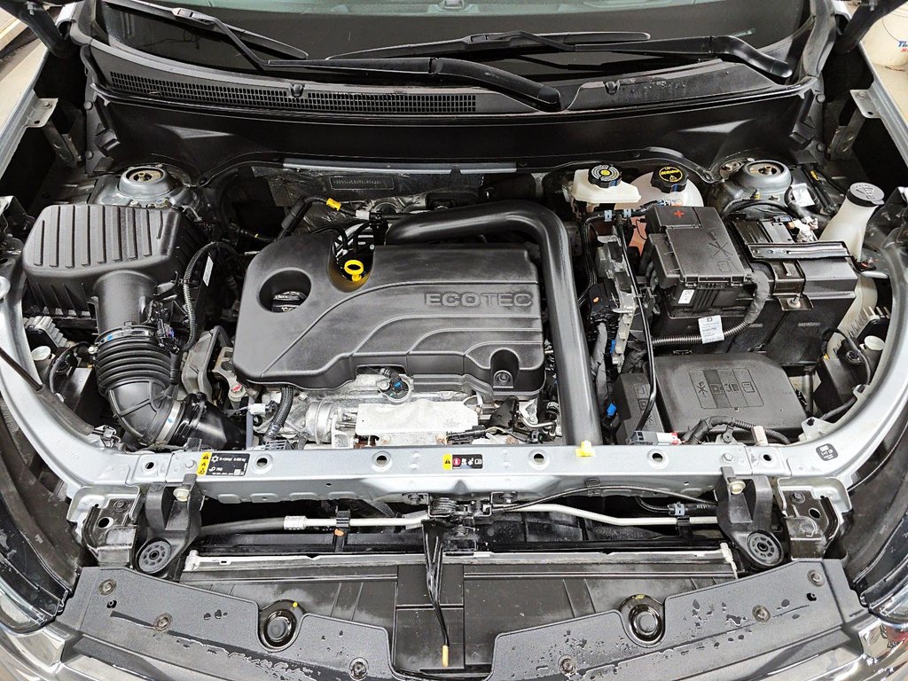 2024 Chevrolet Equinox EQUINOX // LT // CHEVROLET in Sherbrooke, Quebec - 8 - w1024h768px