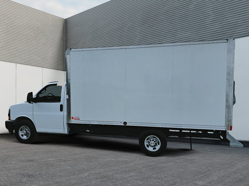 Chevrolet Express Commercial Cutaway CUTAWAY // 159'' // G3500 2025 à Sherbrooke, Québec - 5 - w1024h768px