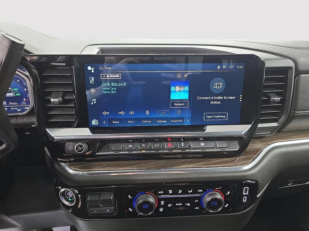 Chevrolet Silverado 1500 LT CREW CAB 4X4 // BOITE LONGUE 2023 à Sherbrooke, Québec - 18 - w1024h768px