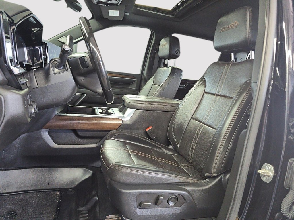 2024 Chevrolet Silverado 2500HD High Country in Sherbrooke, Quebec - 9 - w1024h768px