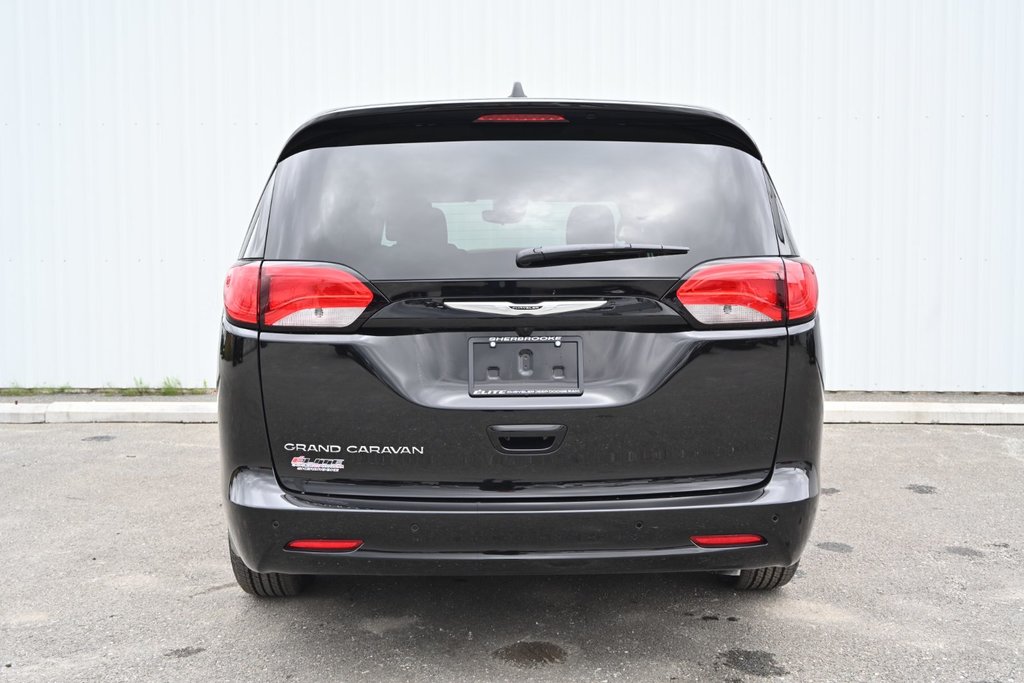 2024  Grand Caravan SXT in Sherbrooke, Quebec - 5 - w1024h768px