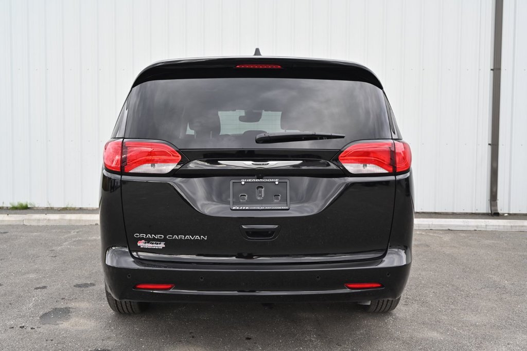 2024  Grand Caravan SXT in Sherbrooke, Quebec - 5 - w1024h768px