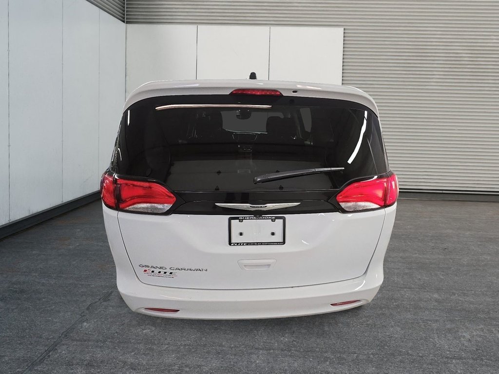 Chrysler Grand Caravan SXT 2024 à Sherbrooke, Québec - 3 - w1024h768px