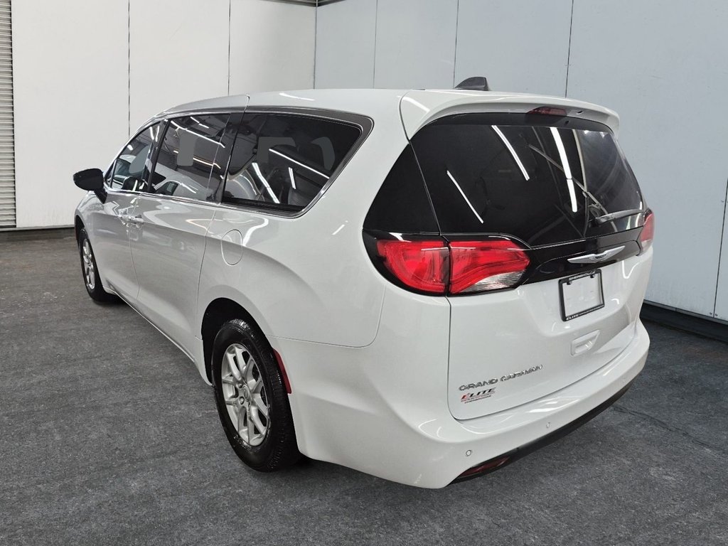 Chrysler Grand Caravan SXT 2025 à Sherbrooke, Québec - 4 - w1024h768px