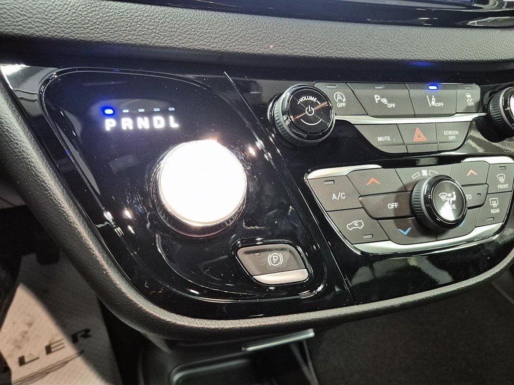 2026 Chrysler Grand Caravan SXT in St-Jean-Sur-Richelieu, Quebec - 15 - w1024h768px