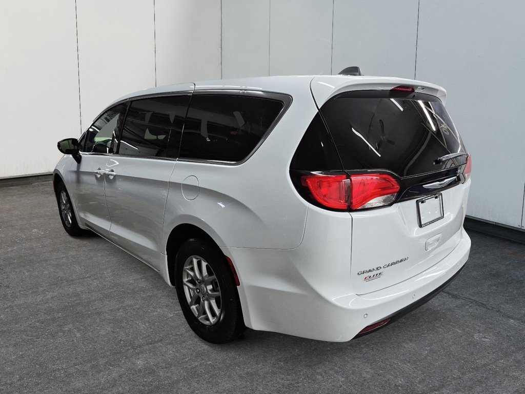 2026 Chrysler Grand Caravan SXT in St-Jean-Sur-Richelieu, Quebec - 4 - w1024h768px