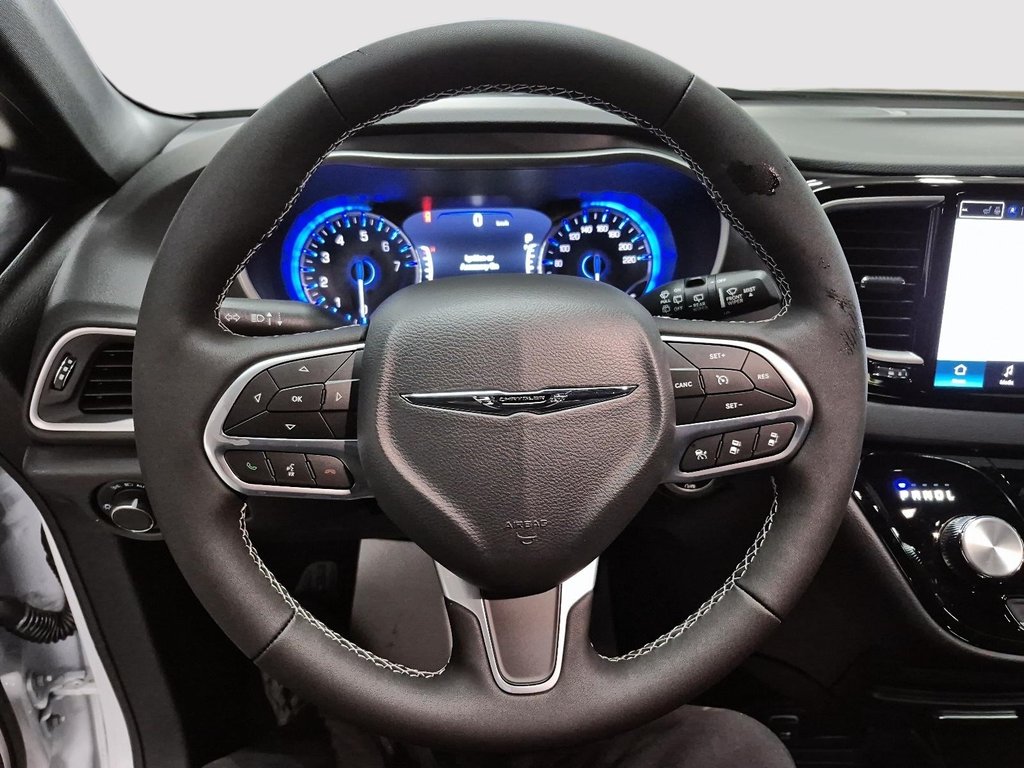 Chrysler Grand Caravan SXT 2026 à St-Jean-Sur-Richelieu, Québec - 12 - w1024h768px