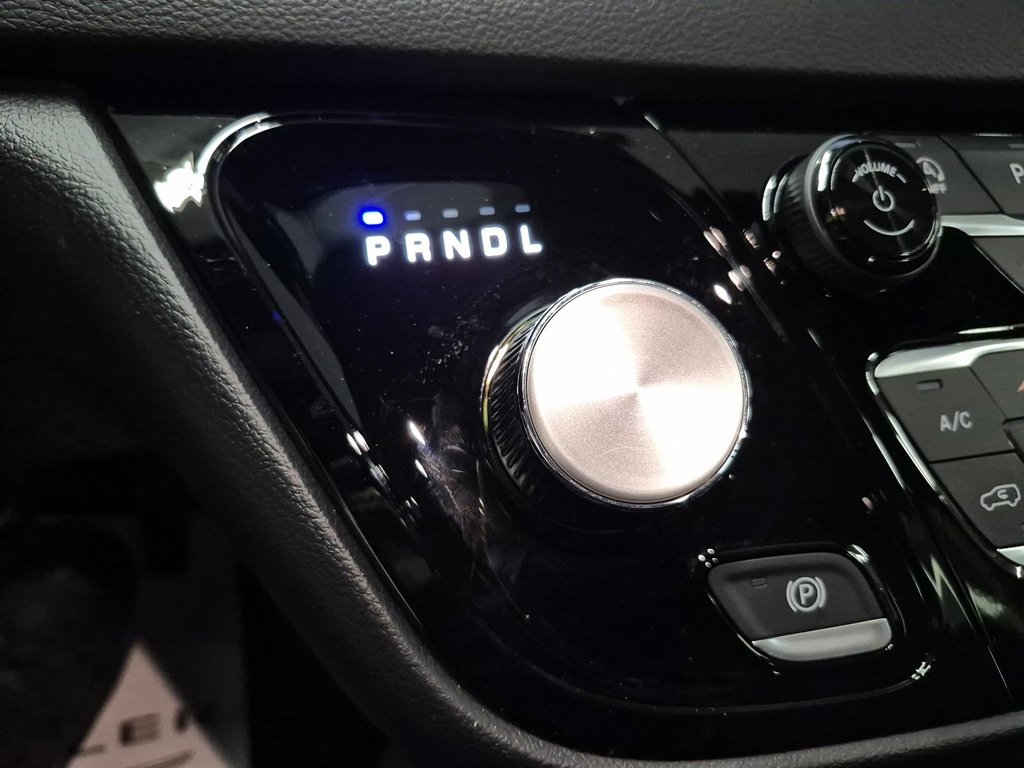 Chrysler Grand Caravan SXT 2026 à St-Jean-Sur-Richelieu, Québec - 15 - w1024h768px