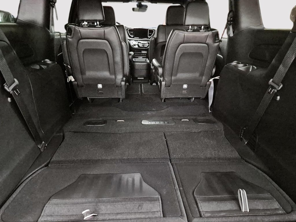 Chrysler Grand Caravan SXT 2026 à Sherbrooke, Québec - 6 - w1024h768px