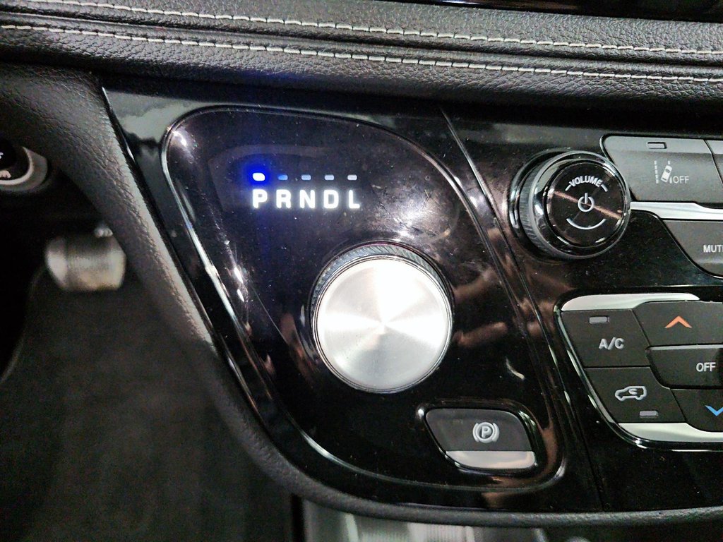 Chrysler Pacifica Hybrid TOURING L // PHEV // PACIFICA 2022 à Sherbrooke, Québec - 15 - w1024h768px