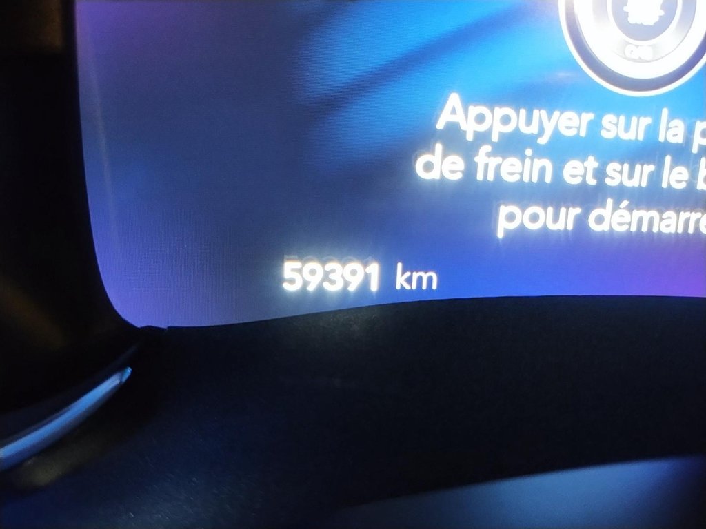 2023 Chrysler Pacifica Hybrid TOURING L in Sherbrooke, Quebec - 20 - w1024h768px