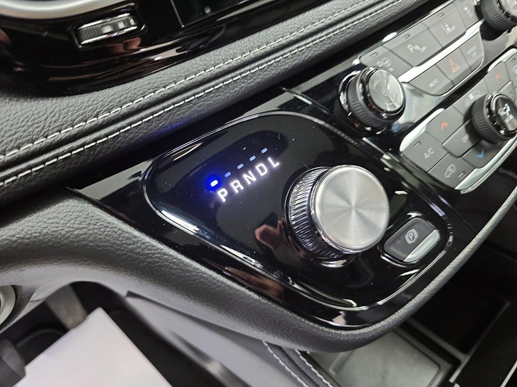 2024 Chrysler Pacifica Hybrid PREMIUM ALLURE S in Sherbrooke, Quebec - 28 - w1024h768px