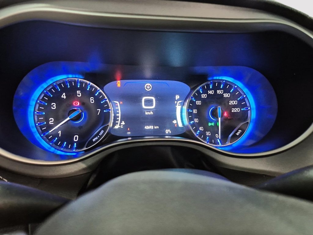 Chrysler Pacifica Touring-L Apparence S 2024 à Sherbrooke, Québec - 14 - w1024h768px