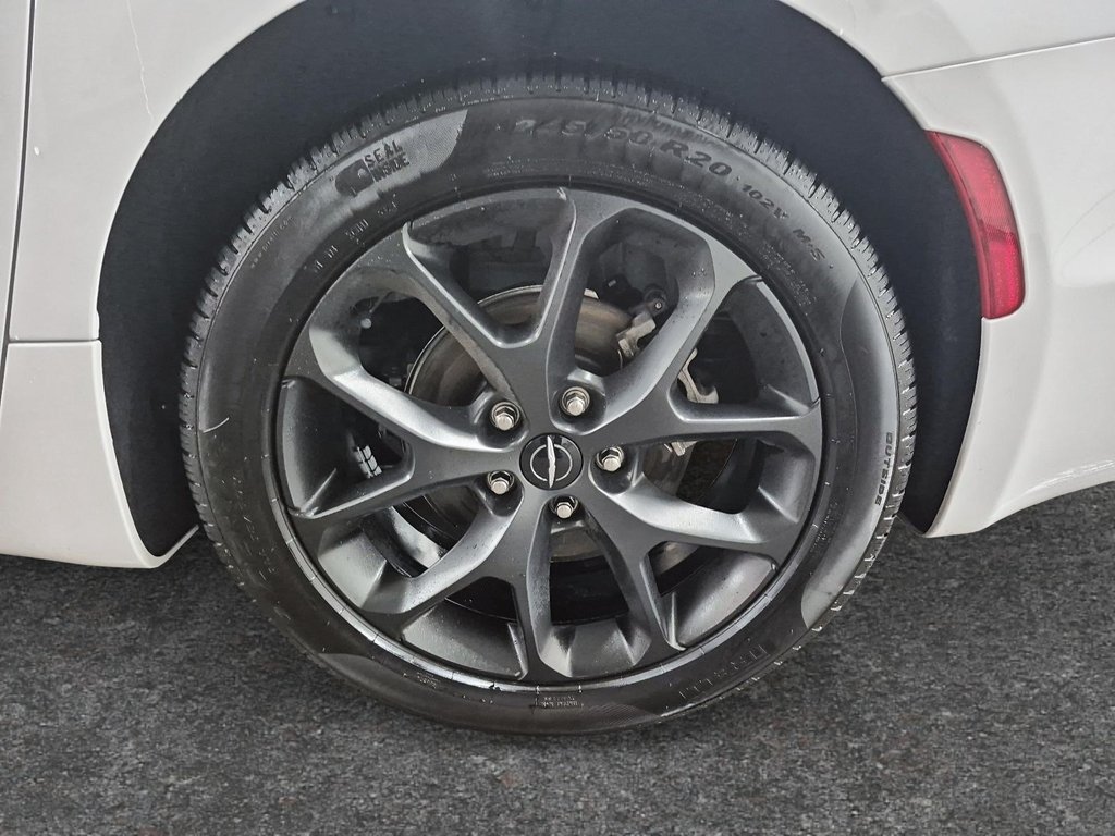 Chrysler Pacifica Touring-L Apparence S 2024 à Sherbrooke, Québec - 7 - w1024h768px