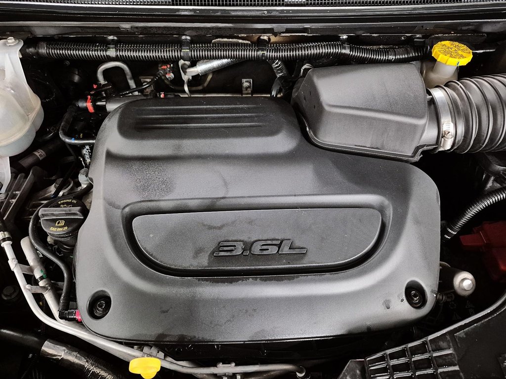 Chrysler Pacifica Touring-L Apparence S 2024 à Sherbrooke, Québec - 8 - w1024h768px