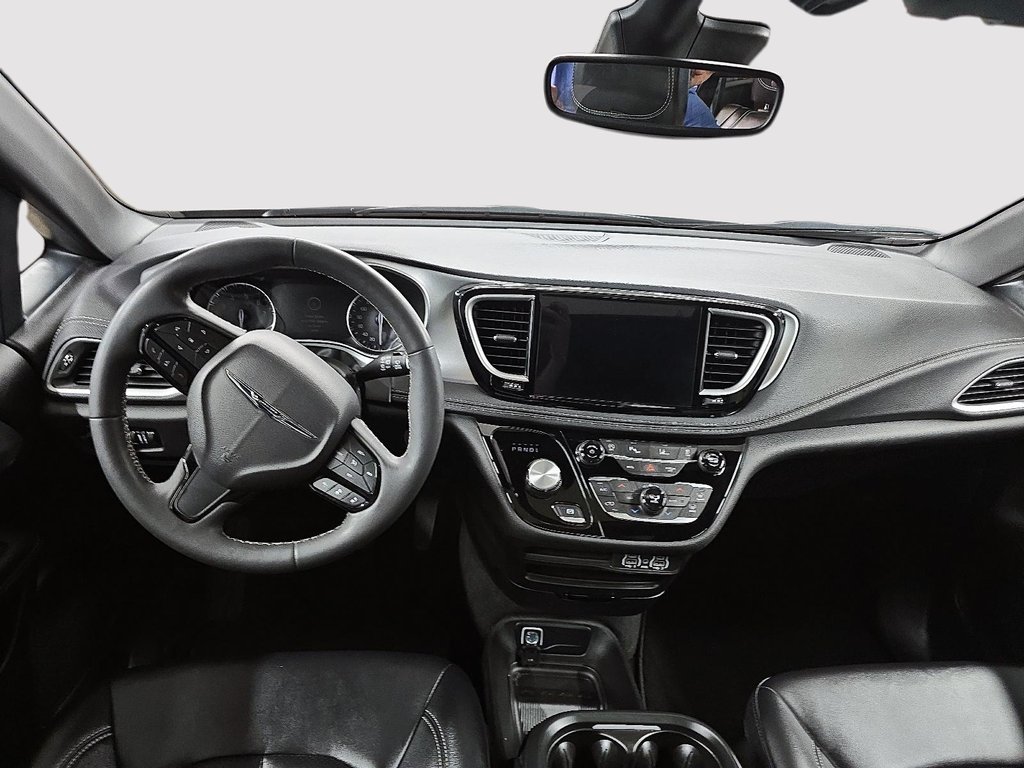 Chrysler Pacifica Touring-L Apparence S 2024 à Sherbrooke, Québec - 10 - w1024h768px